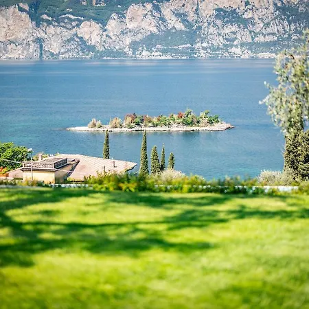 Bellevue San Lorenzo (adults Only) Hotell Malcesine
